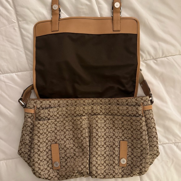 Coach monogram and leather messenger bag - Picture 4 of 10